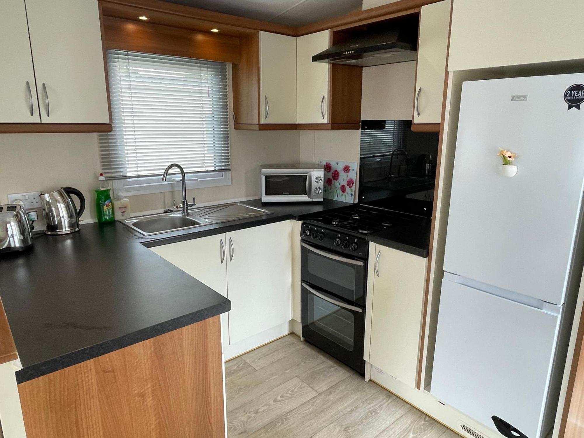 Rockley Park Private Holiday Homes Пул Екстериор снимка