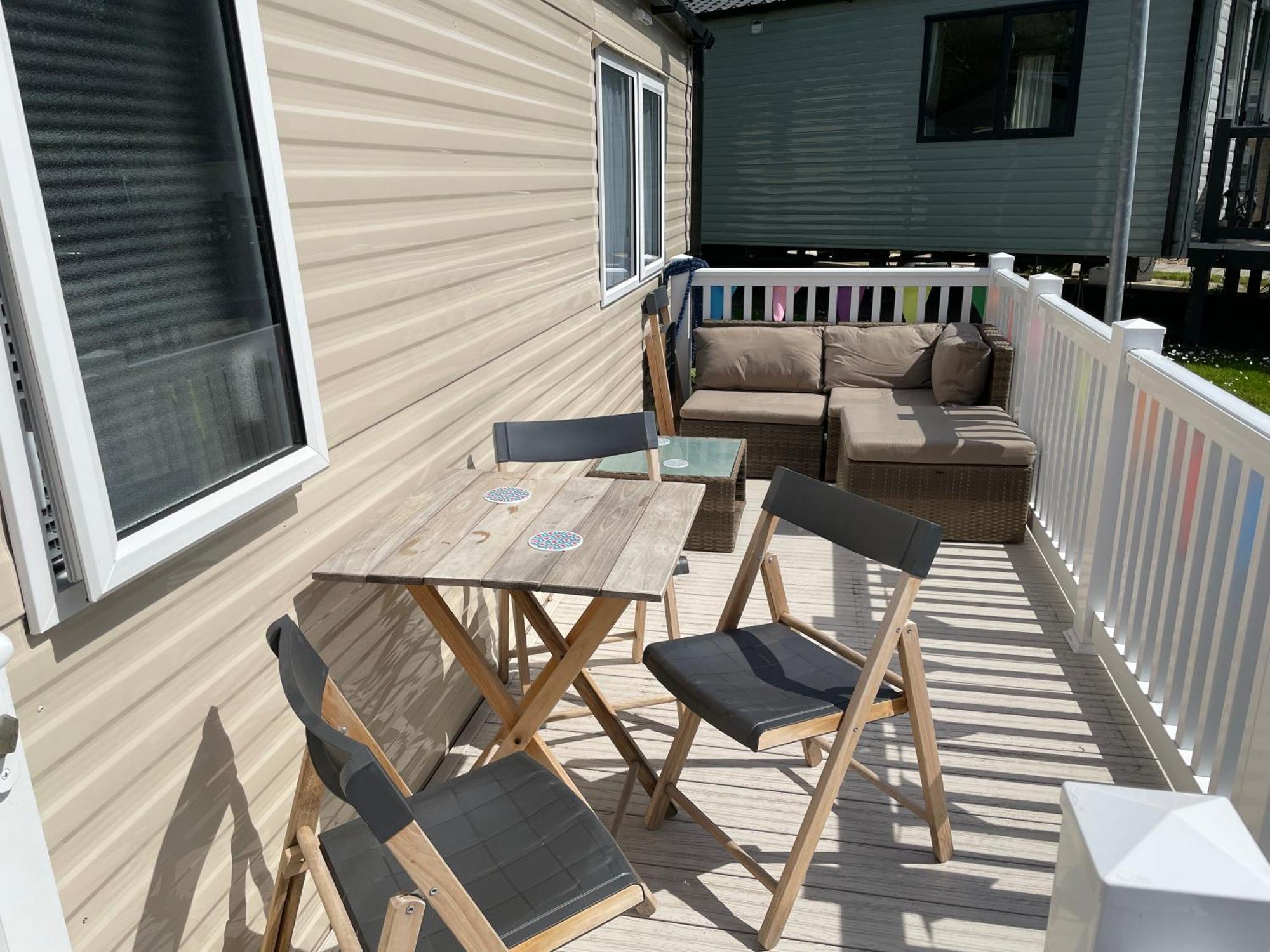 Rockley Park Private Holiday Homes Пул Екстериор снимка
