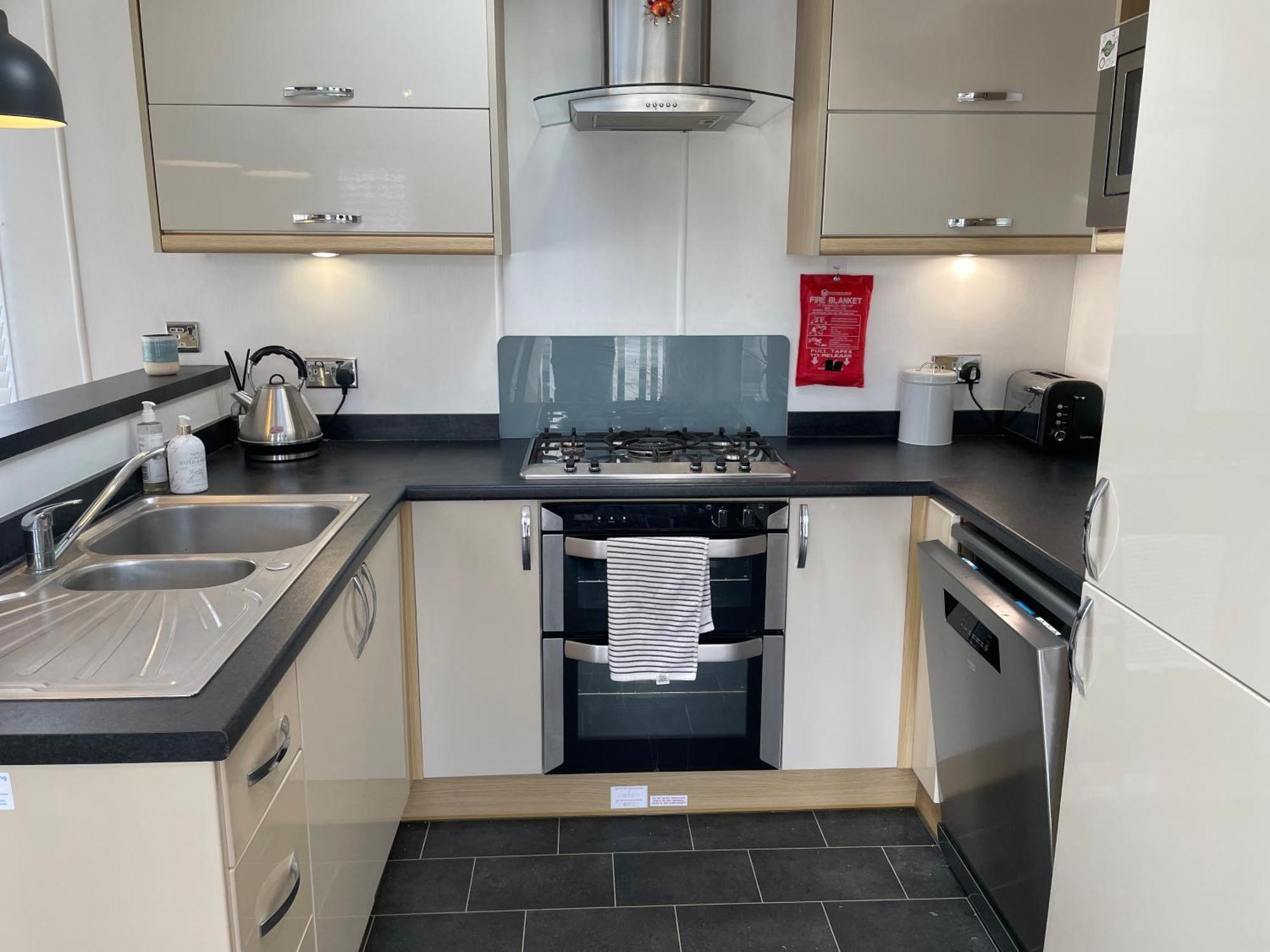 Rockley Park Private Holiday Homes Пул Екстериор снимка