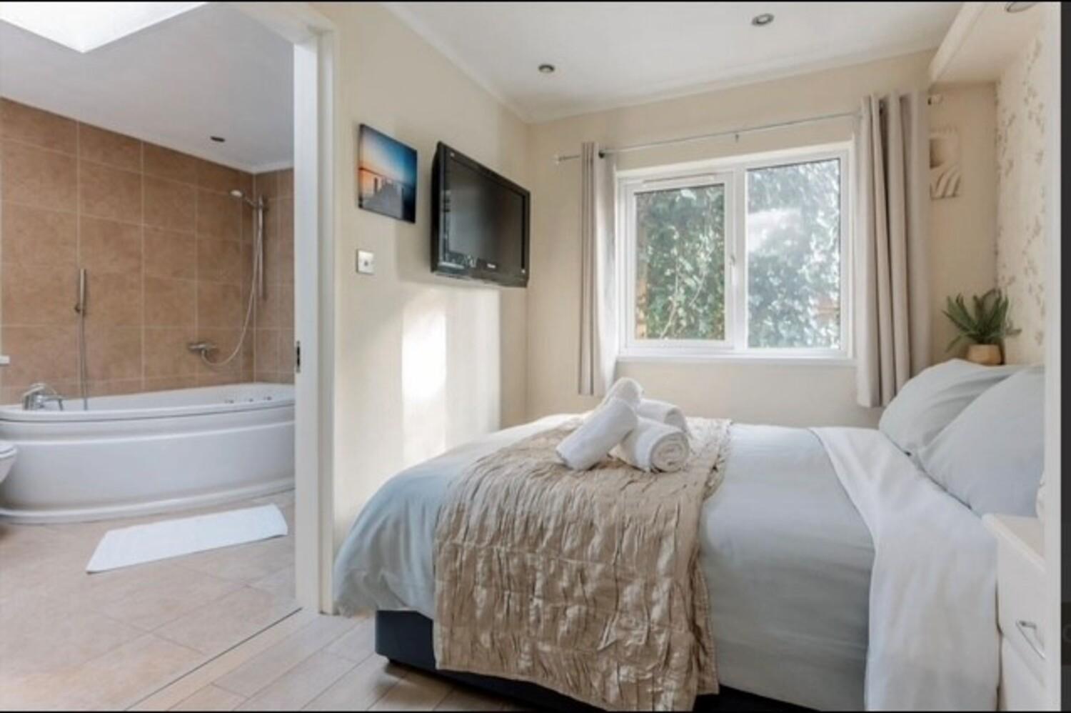 Rockley Park Private Holiday Homes Пул Екстериор снимка