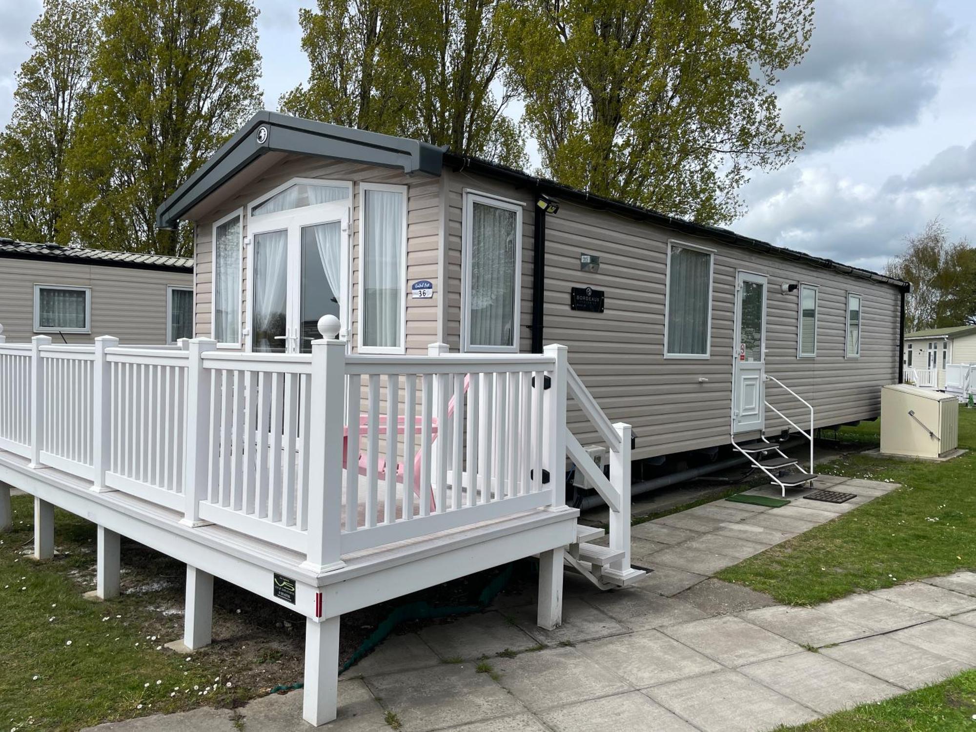 Rockley Park Private Holiday Homes Пул Екстериор снимка